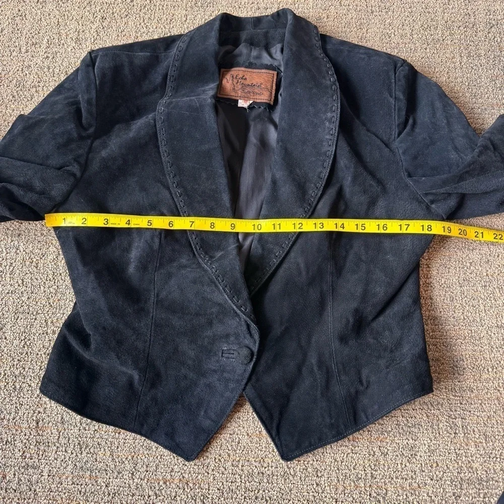 Genuine suede leather womens cropped jacket black unique western bohemian